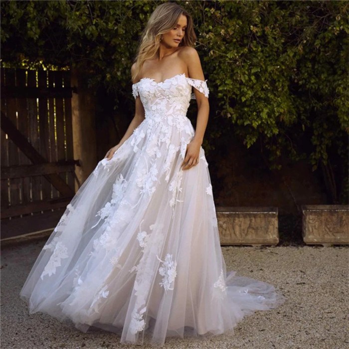 Off shoulder wedding dress