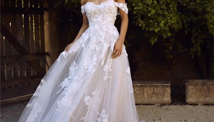 Off the Shoulder Lace Wedding Dress A Guide