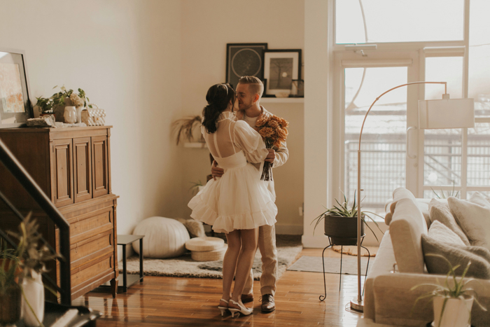 Courthouse elopement eloping gowns bodas vestido